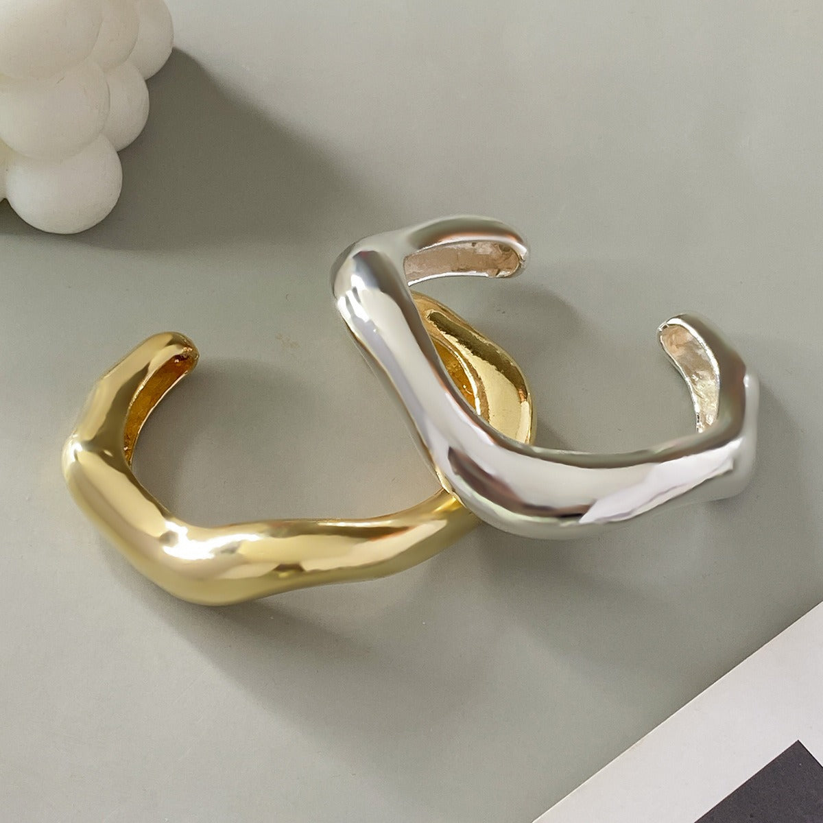 Metal Irregular Lava Bracelet, Fashionable and niche, Texture Pleated Open Bracelet for Women