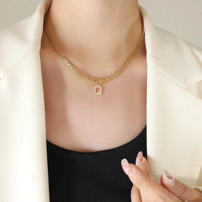 Collier Initiale Lettre Zircon Plaqué Or 18K (K-P) | Boutique84