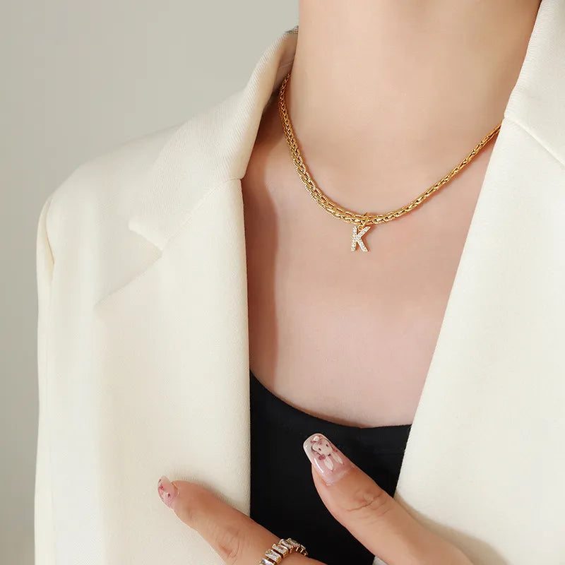 Collier Initiale Lettre Zircon Plaqué Or 18K (K-P) | Boutique84