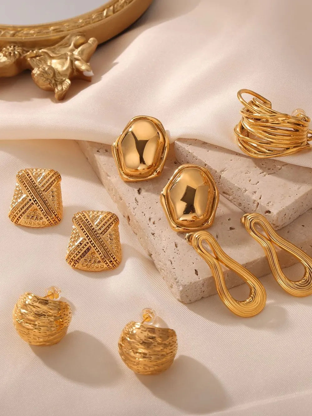 Boucles d'Oreilles Géométriques Acier Titane Or 18K | Boutique84