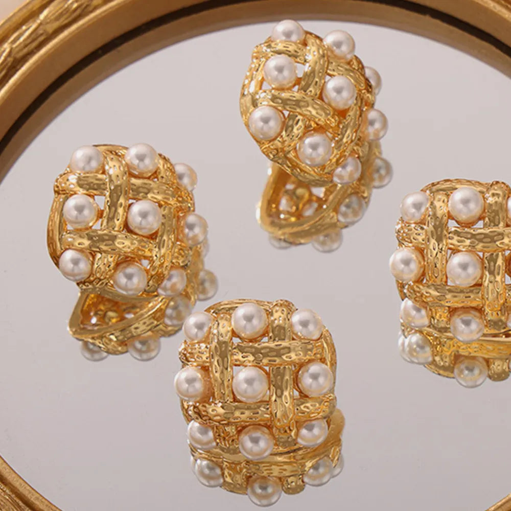 Boucles d'Oreilles Puces Perle Nacre Dorées | Boutique84