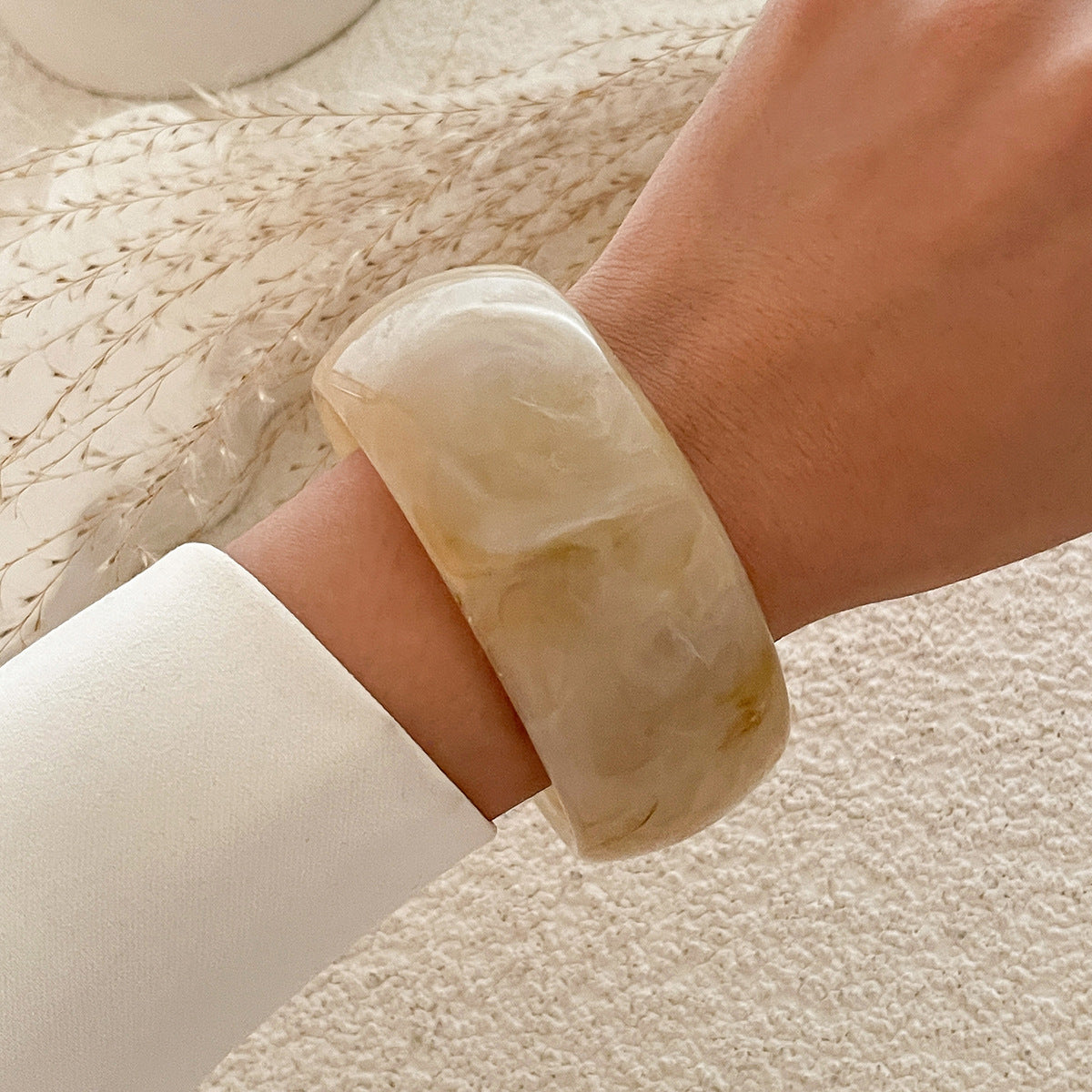 Artistic Retro Round Bracelet Wide Edition Blended Irregular Acrylic Bracelet for Women