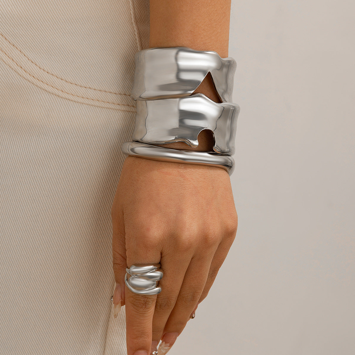 Ins style premium wide version simple irregular concave convex V-shaped notch bracelet