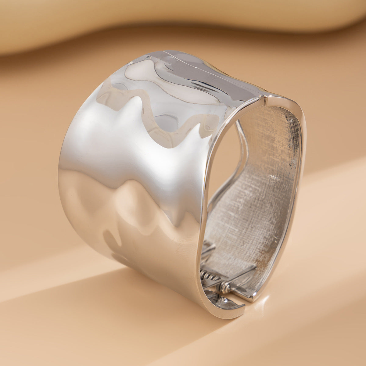 Cold Wind Curved Smooth Surface Spring Bracelet Irregular Metallic Wide Version Ring Set