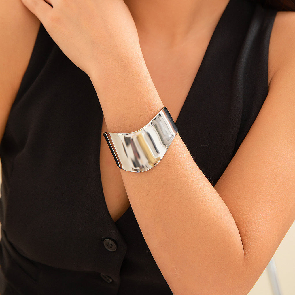 Wide smooth irregular personalized metal bracelet Bracelet C-shaped open bracelet
