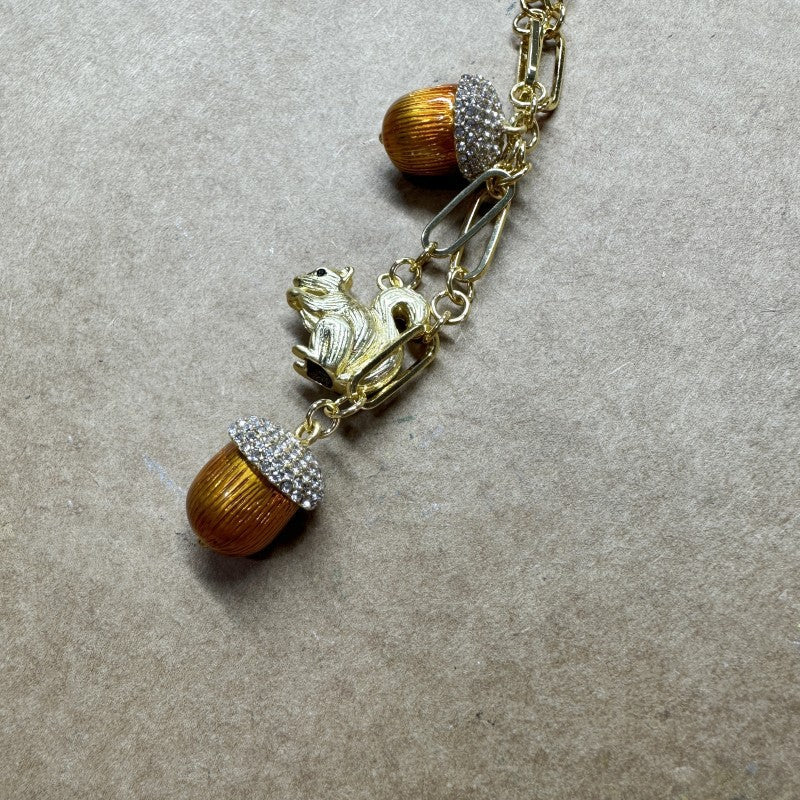 Collier Sautoir Écureuil Pomme de Pin Rétro | Boutique84