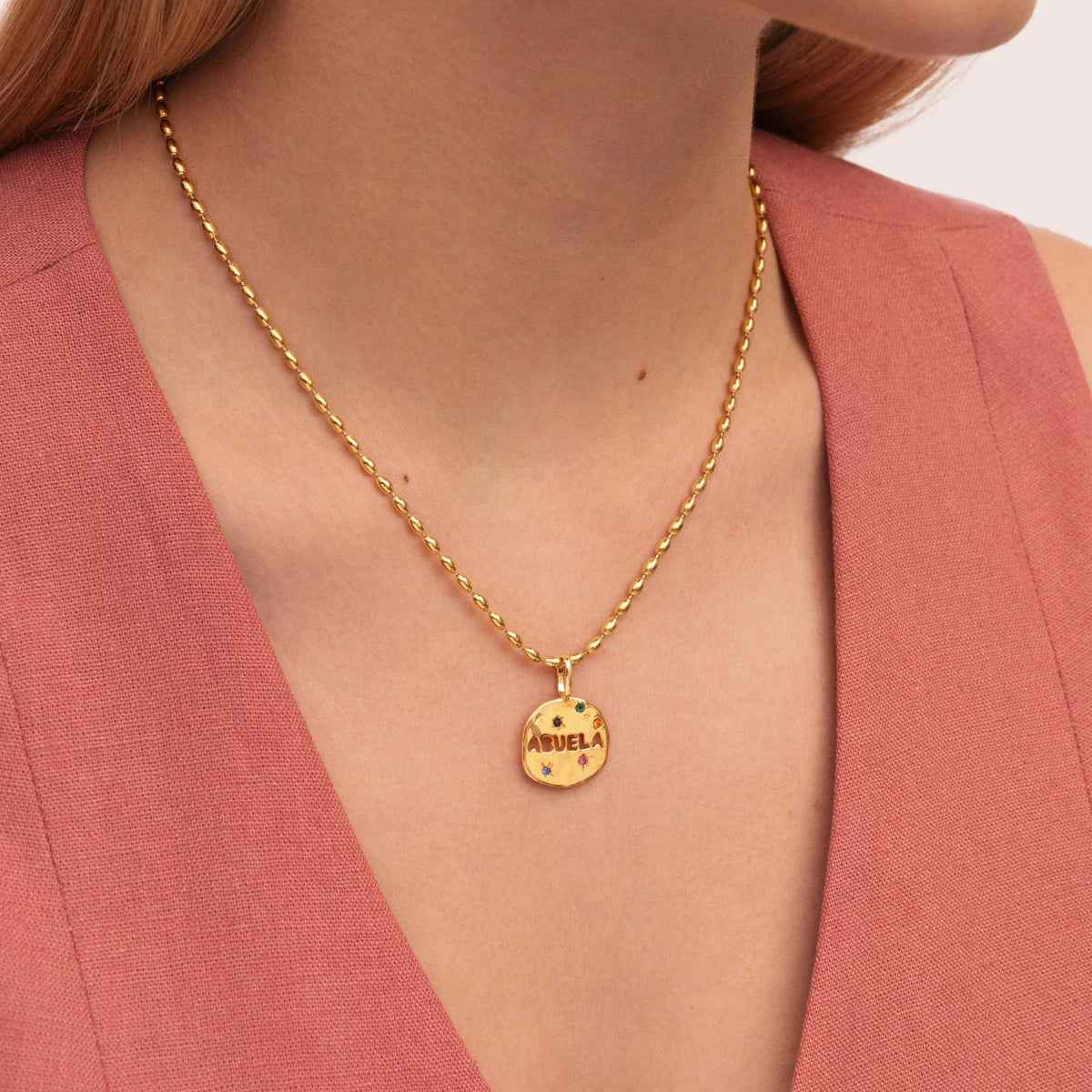 Irregular circular necklace