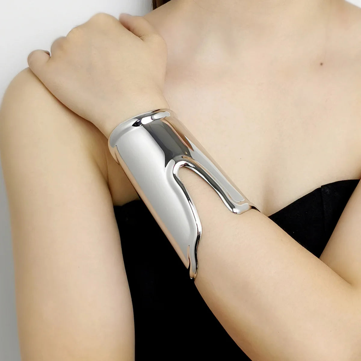 Punk Metal Smooth Wide Long Open Bracelet Exaggerated Gap Geometric Large Cuff Bangle Jewelry for Women Men