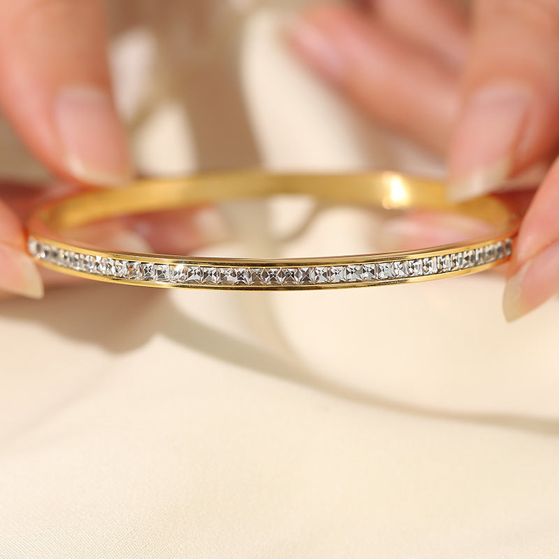 Stainless steel titanium steel bracelet for women non fading electroplated buckle jewelry for women