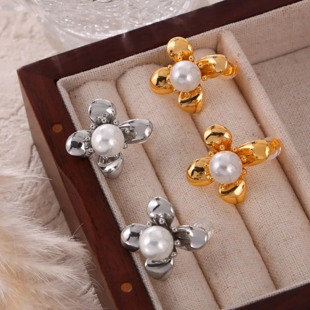Boucles d'Oreilles Fleur Perle Acier Titane | Boutique84
